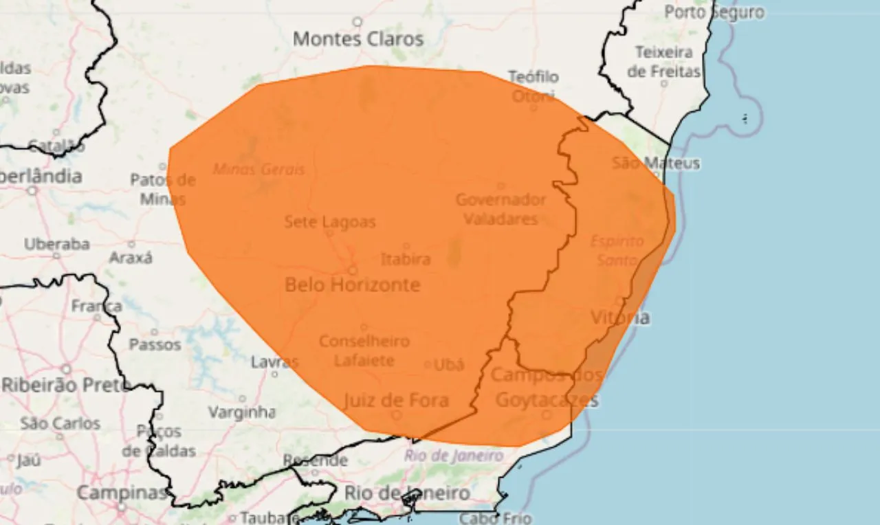 O mapa mostra às áreas em alerta laranja para chuva intensa